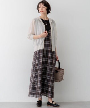 23区 【先行予約】シャイニーシアーニット ジップアップ パーカー アイボリー系