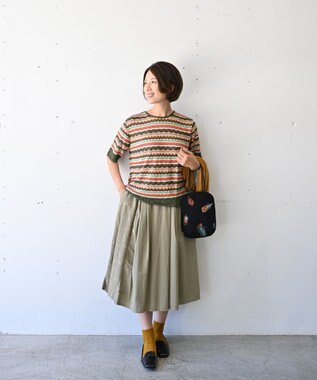 AND WOOL 鳥の羽刺繍のバッグ ネイビー