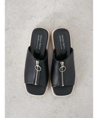 earth music&ecology ＯＲｉｅｎｔａｌＴＲａｆｆｉｃ　フロントジップサンダル Black