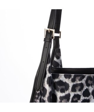 UNBILLION カシュカシュ cachecache / ベルトハンドルナイロントート レオ