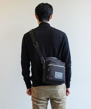 ACE BAGS & LUGGAGE Orobianco ピオニエーレ ショルダーバッグ 撥水 6L 410g 92932 オロビアンコ ブラック