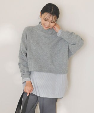 UNFILO フリルネックシャツ モノトーンストライプ