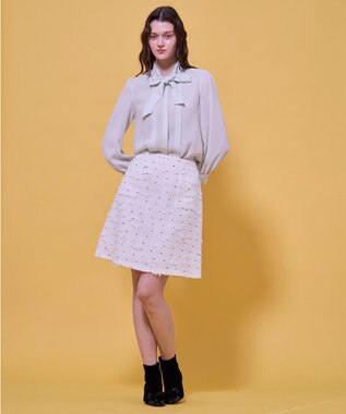 TOCCA 【八木アリサさん着用】【消臭】FLOWER HIDE AND SEEK スカート アイボリー系