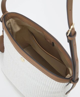 TOPKAPI 【Breath TOPKAPI】サングラスホルダー付き レザーコンビ カゴ ショルダーバッグ ホワイト