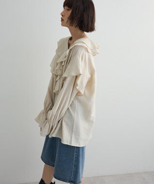 Green Parks ビッグカラーフリルブラウス Off White