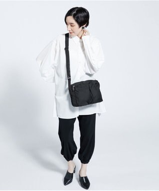 Y'SACCS 【Y’SACCS vous et】 フロントポケットショルダー ブラック