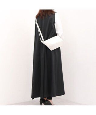 UNBILLION カシュカシュ cachecache / ソフトエナメル舟型ショルダー ホワイト