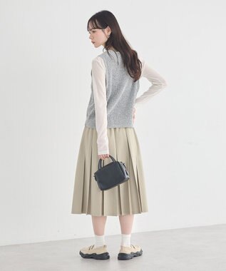 earth music&ecology タックプリーツミディスカート Light Beige