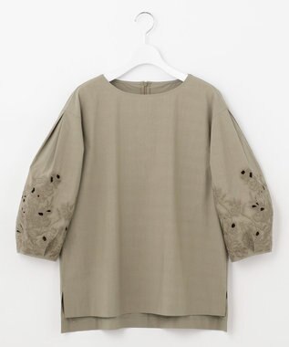 自由区 【洗える】エンブロイダリー プルオーバーブラウス カーキ系