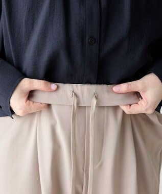 ANY L イージーケアライトストレッチテーパードパンツ ライトモカ