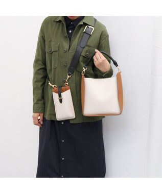 UNBILLION カシュカシュ cachecache / スマホショルダー付きラウンドショルダーバッグ アイボリーミックス