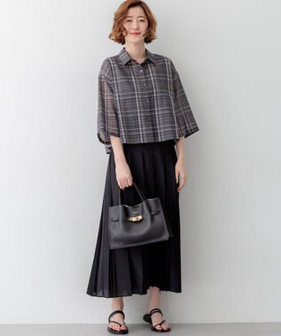 23区 グロッシープリーツ ロングスカート ブラック