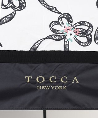 TOCCA 【晴雨兼用】【UVカット99.9%以上・撥水・遮光率99.9%・ミニ傘袋バッグ付き】SHAKE RIBBONS UMBRELLA 折り畳み傘 アイボリー系