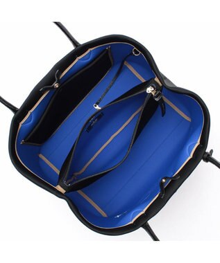 A.D.M.J. 【魔法の様に軽い】マジックライト/コード刺しゅうキューブトート34cm NE/AZU