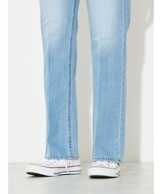 AMERICAN HOLIC センタープレスフレアデニム Light Indigo