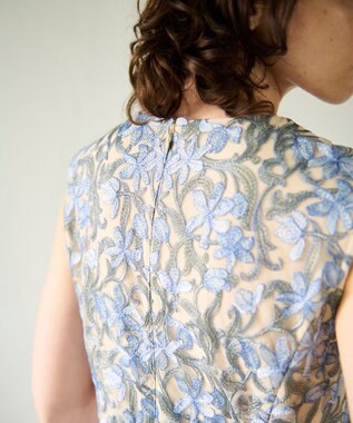 GRACE CONTINENTAL サラサオーナメントドレス ブルー