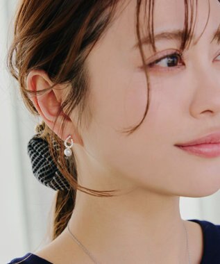 Tiaclasse 【金属アレルギー対応】ドロップ＋パールピアス ゴールド