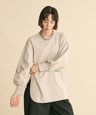 #Newans 【洗濯機可】シャーリングカフスパウダリーブラウス ベージュ