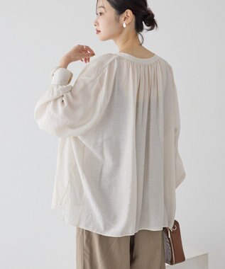 AMERICAN HOLIC スキッパーギャザーブラウス Ivory
