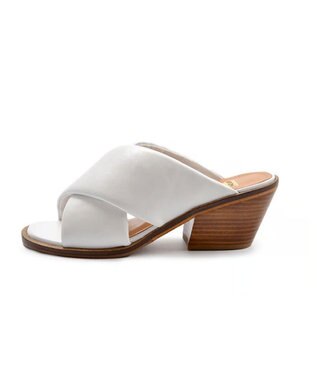 APOM パテッドストラップチャンキーヒールミュール60