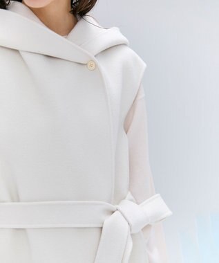 BEIGE， LEMOORE / ウールリバーフード付きロングジレ Bone