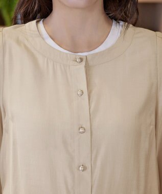 Tiaclasse パールボタンシアーブルゾン ベージュ