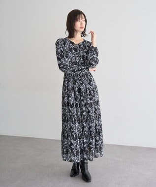 YECCA VECCA ボタニカル柄ボウタイプリーツワンピース Black