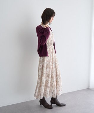 YECCA VECCA ボタニカル柄ボウタイプリーツワンピース Ivory