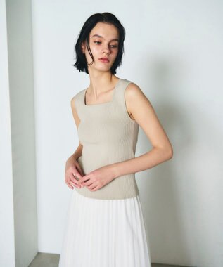 GRACE CONTINENTAL スクエアリブニットトップ グレー