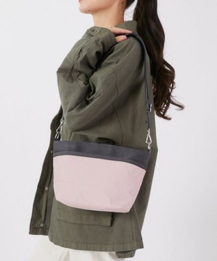 LeSportsac SMALL BUCKET BAG/ピーチブラッシュ/サンダー ピーチブラッシュ/サンダー