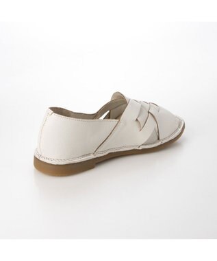 ing <ing>【サスティナブルシリーズ】編み込みデザインオープントゥシューズ ホワイト