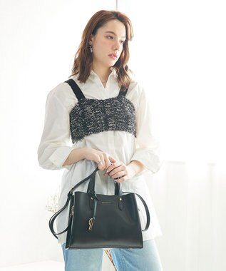 style code 【MERCURYDUO/マーキュリーデュオ】両アオリポケットサイド配色大開き開口 超軽量ハンドバッグ キーチャーム付 ブラック