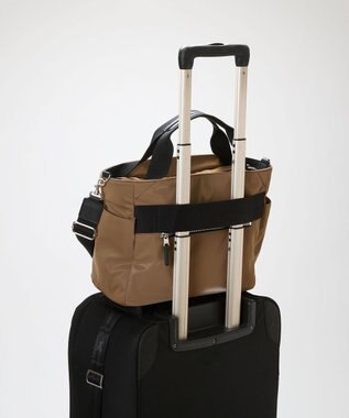 TOPKAPI 【Breath TOPKAPI】Train 防水ポリエステル ショルダー付き A4 トートバッグ / キャリー対応 ブラウン