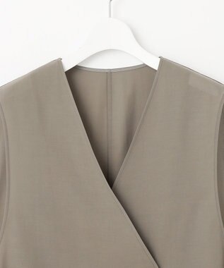 23区 【洗える】シアーマットクロス ジレ ブラウン系