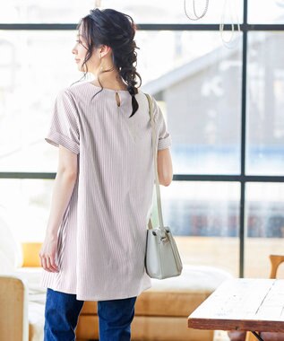 Tiaclasse 【洗える】体型カバーも叶うアシンメトリーストライプチュニックブラウス グレージュ