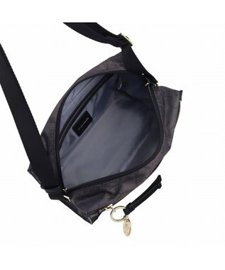 ACE BAGS & LUGGAGE HAyU × ace.  ユッカ ショルダーバッグ 17832 チャコール（ネコヘッド柄）