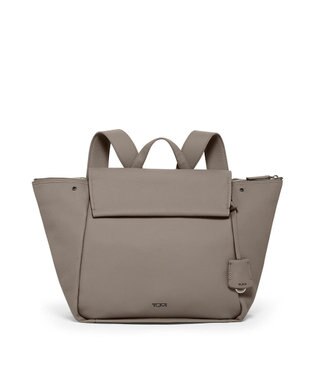 TUMI リュック レディス GEORGICA 「フェアリア」バックパック TAUPE
