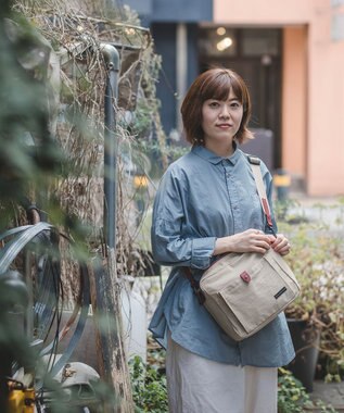 YUSHI Square - SHOULDER ショルダーバッグ【撥水/ナイロン/軽量】 ベージュ