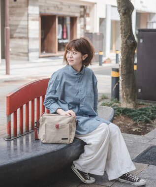 YUSHI Square - SHOULDER ショルダーバッグ【撥水/ナイロン/軽量】 ベージュ