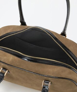 TOPKAPI 【TREASURE TOPKAPI】スエード エナメルコンビ ワイド ボストンバッグ チャーム付き キャメル