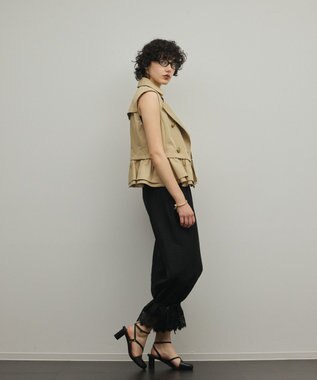 GRACE CONTINENTAL ペプラムトレンチベスト ベージュ