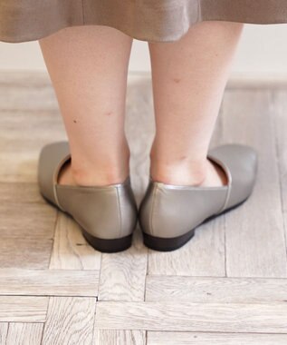 Pointer 日本製 サイドVカットパンプス グレーメタリック