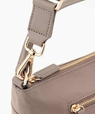 TOCCA T-LUX NYLONBAG バッグ ベージュ系