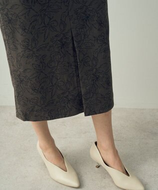 YECCA VECCA フラワー柄フェイクスエードスカート Charcoal Gray