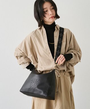 russet エンボスモノグラム2WAYショルダーバッグ(CE-1692) Black