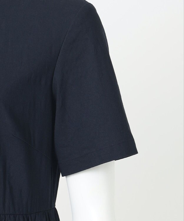 23区 【R(アール)】クリスピーリネンストレッチ 半袖ワンピース ネイビー系