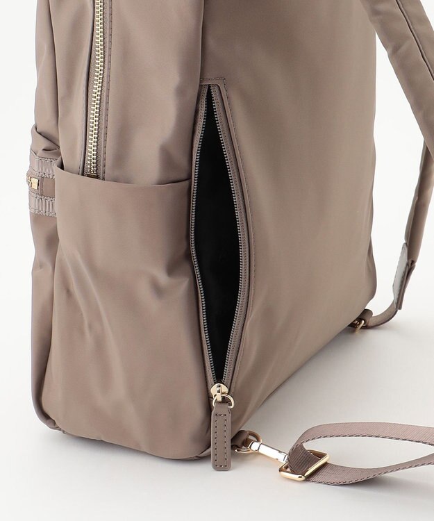 TOCCA 【A4サイズ対応・撥水】ARDOR BUSINESS BACKPACK バックパック グレージュ系