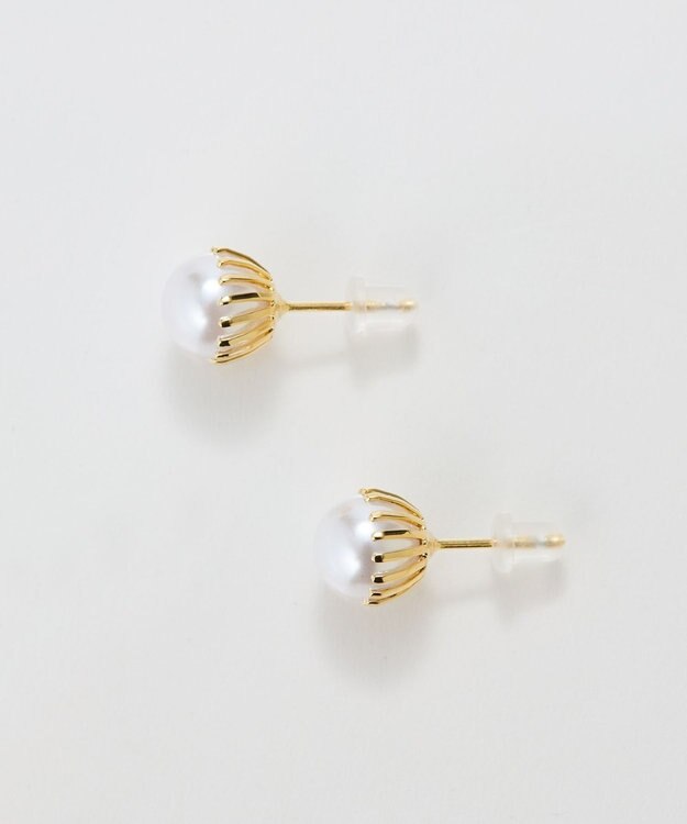 Phoebe トゥウィンクルフレームパールピアス　ゴールド/一粒 ゴールド