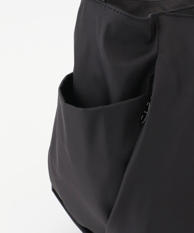 Y'SACCS 【ナイロンタフタ】トラベルショルダー ブラック