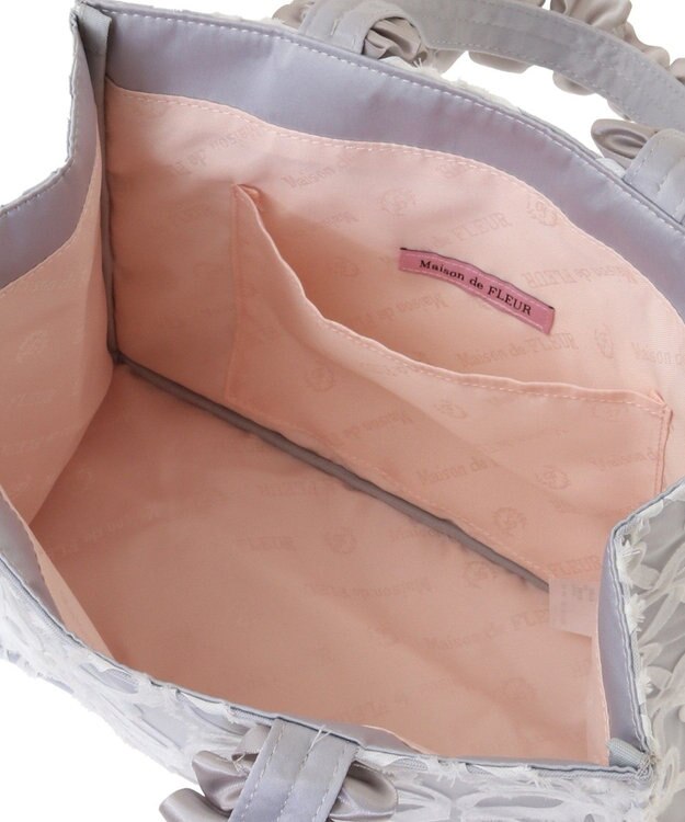 Maison de FLEUR チュールフラワーフリルスクエアトートバッグ Grayish Blue